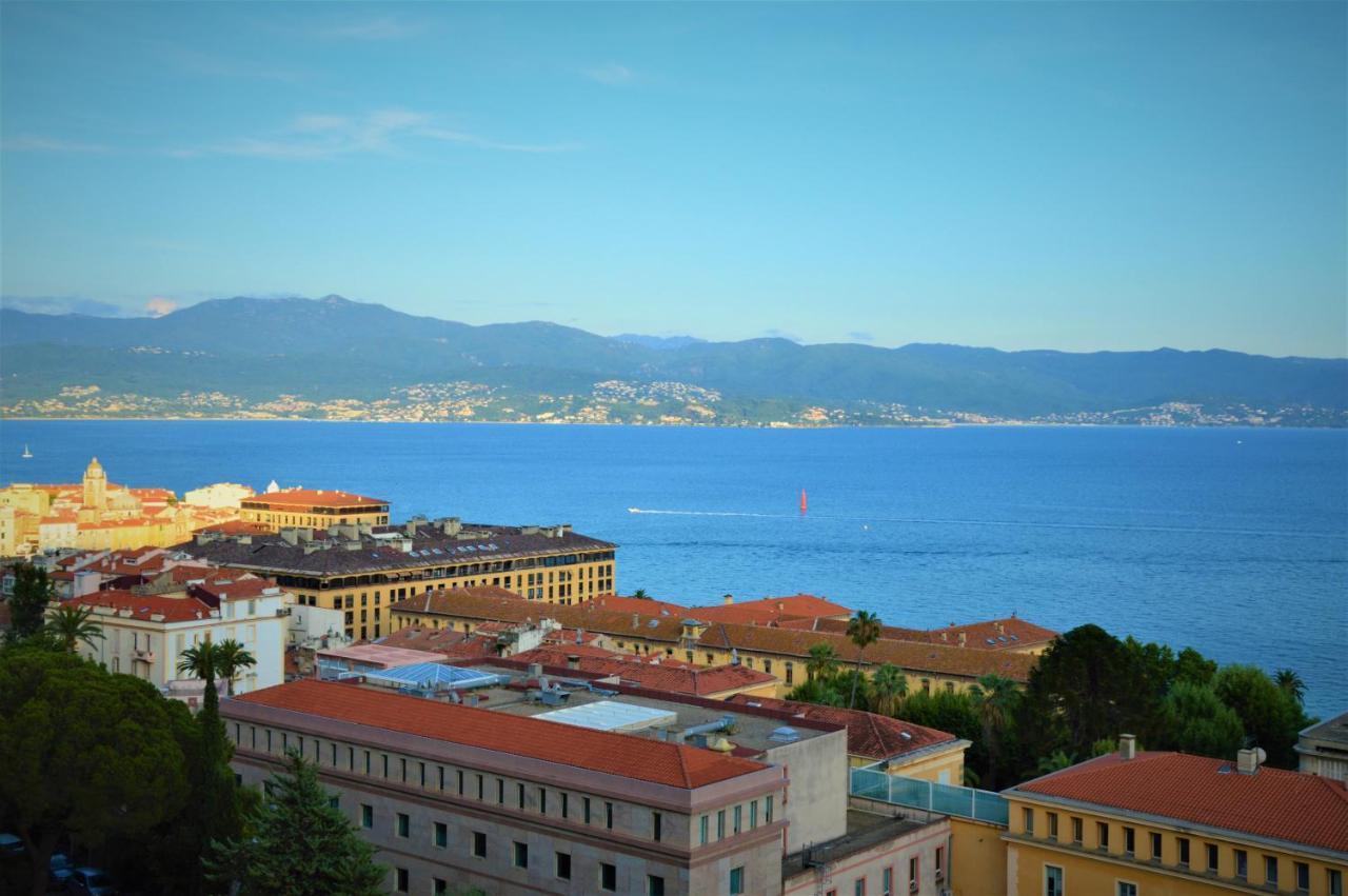 Grand T2 Standing Ajaccio Proche Centre Et Plages Vue Panoramique Parking Prive Εξωτερικό φωτογραφία
